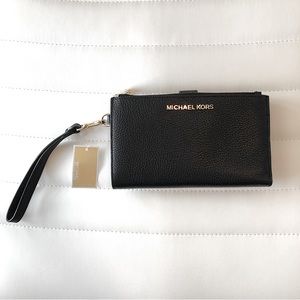 NWT Authentic Michael Kors Black Leather Wristlet
